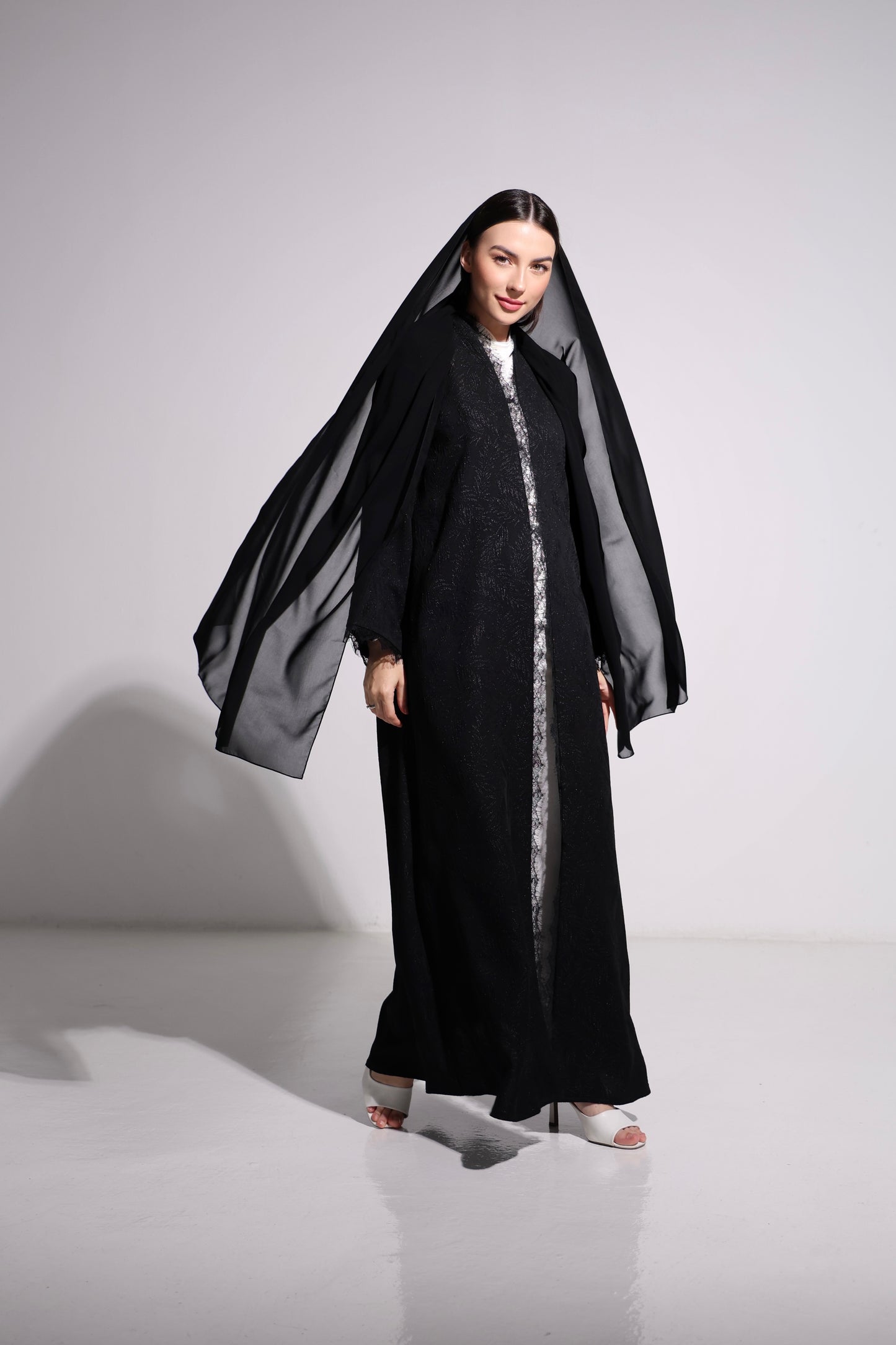 black-abaya