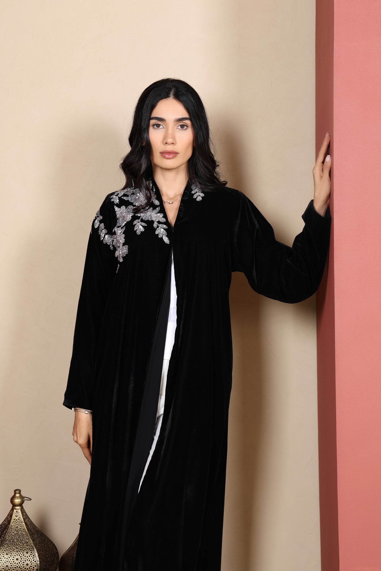 ALIA - Black Velvet Abaya