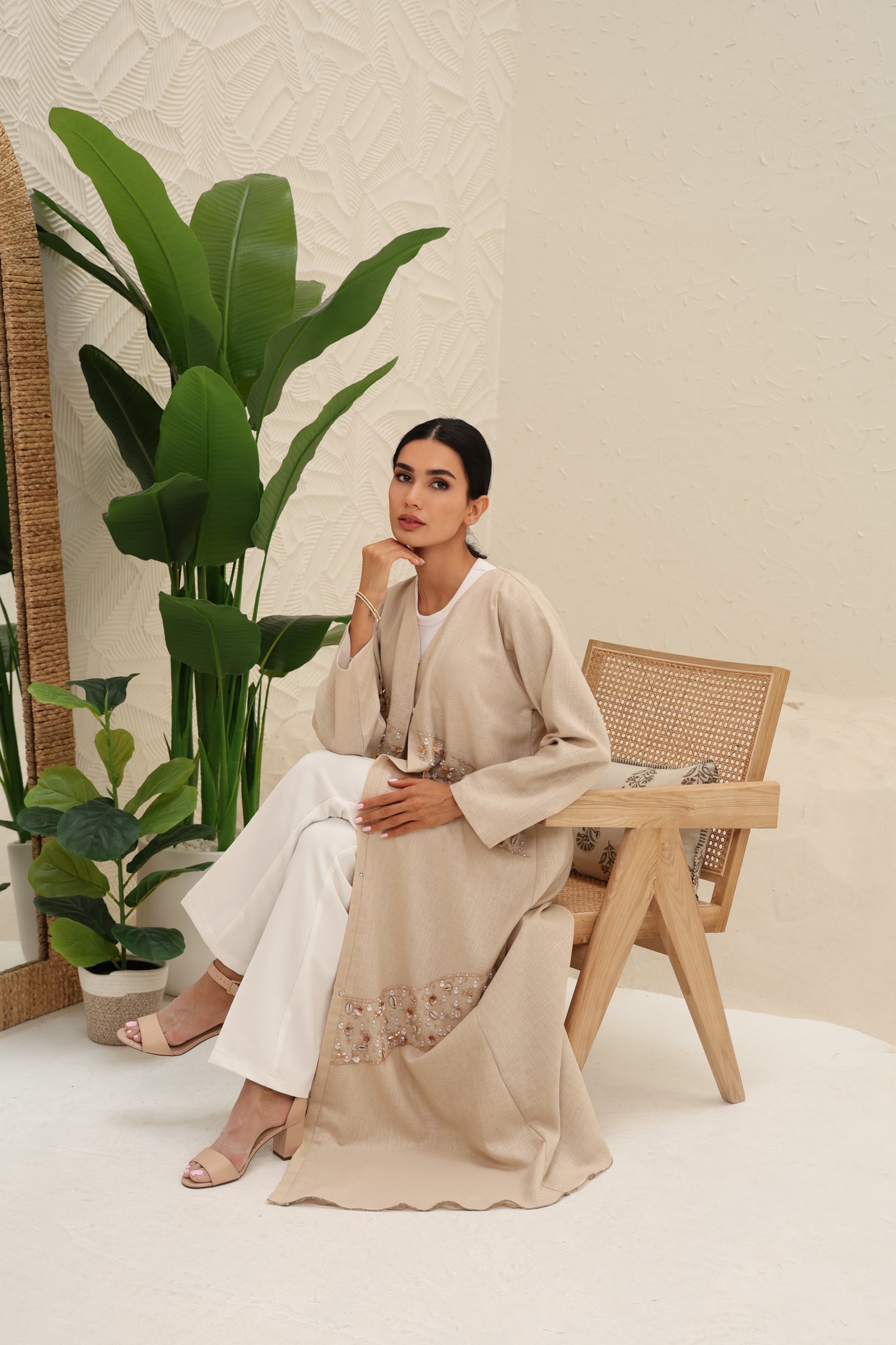 DANA - Sand Linen Abaya