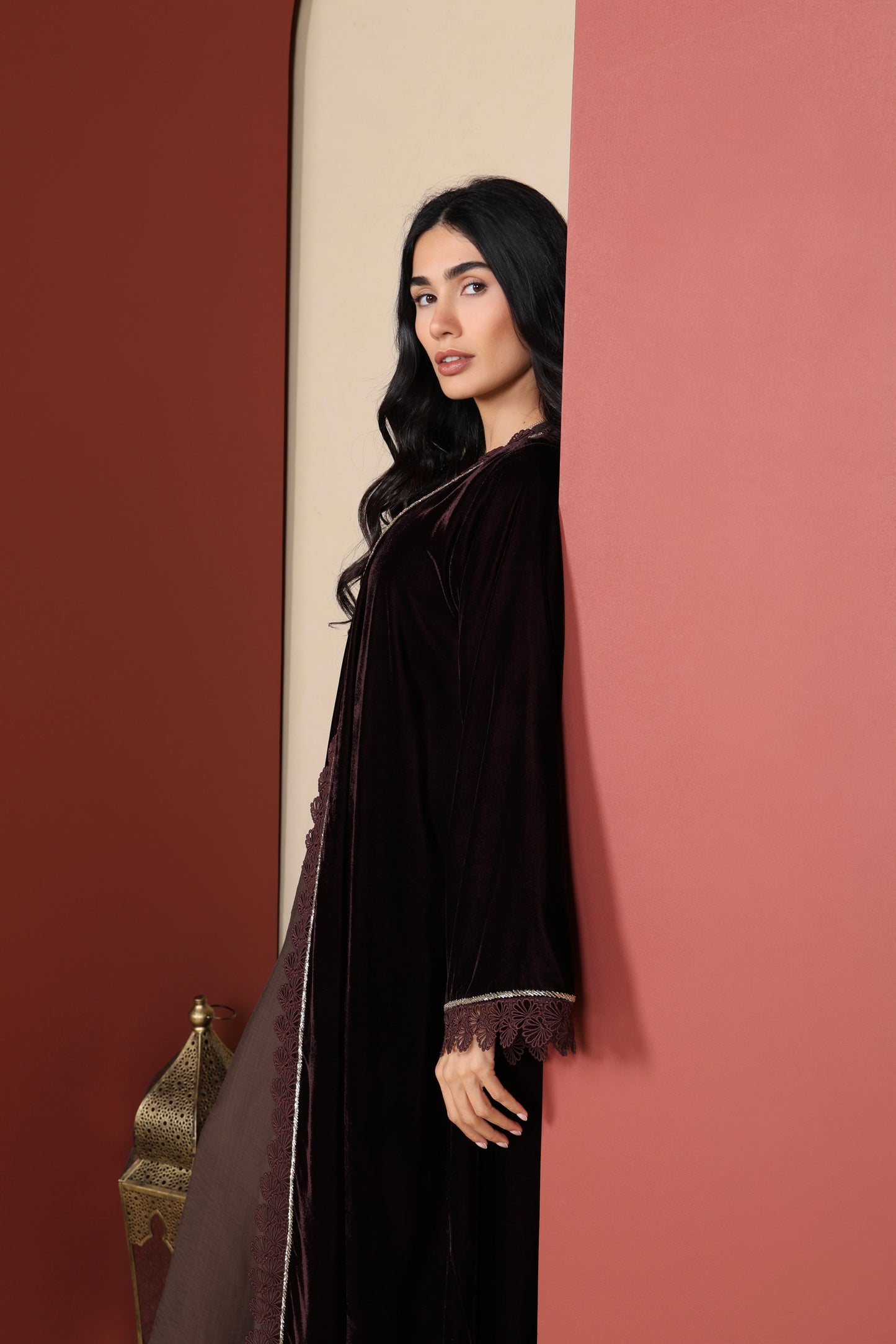 HIND - Brown Velvet Abaya