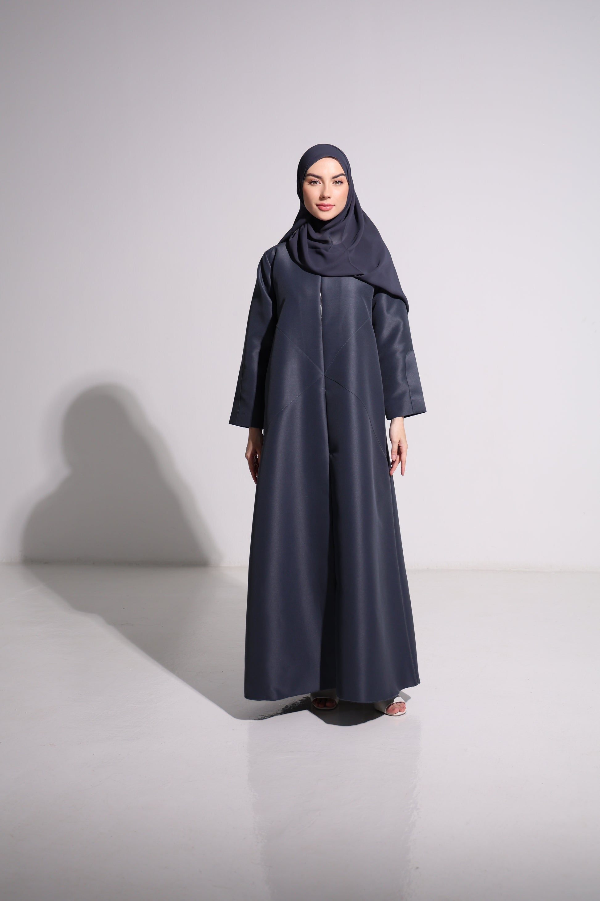petrolium-satin-abaya