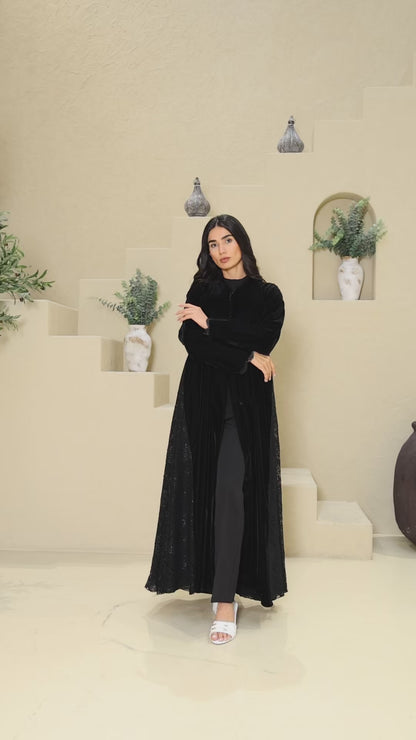 فرح - عباية مخمل أسود